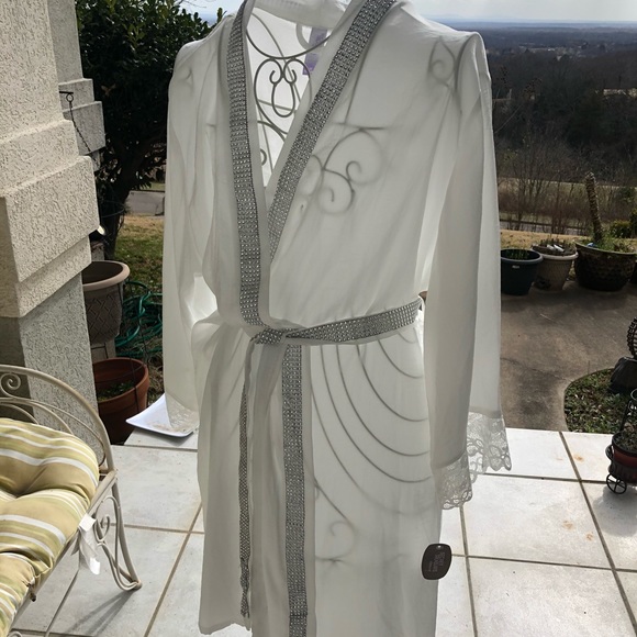 Other - Satin Bride  Robe  size XL
